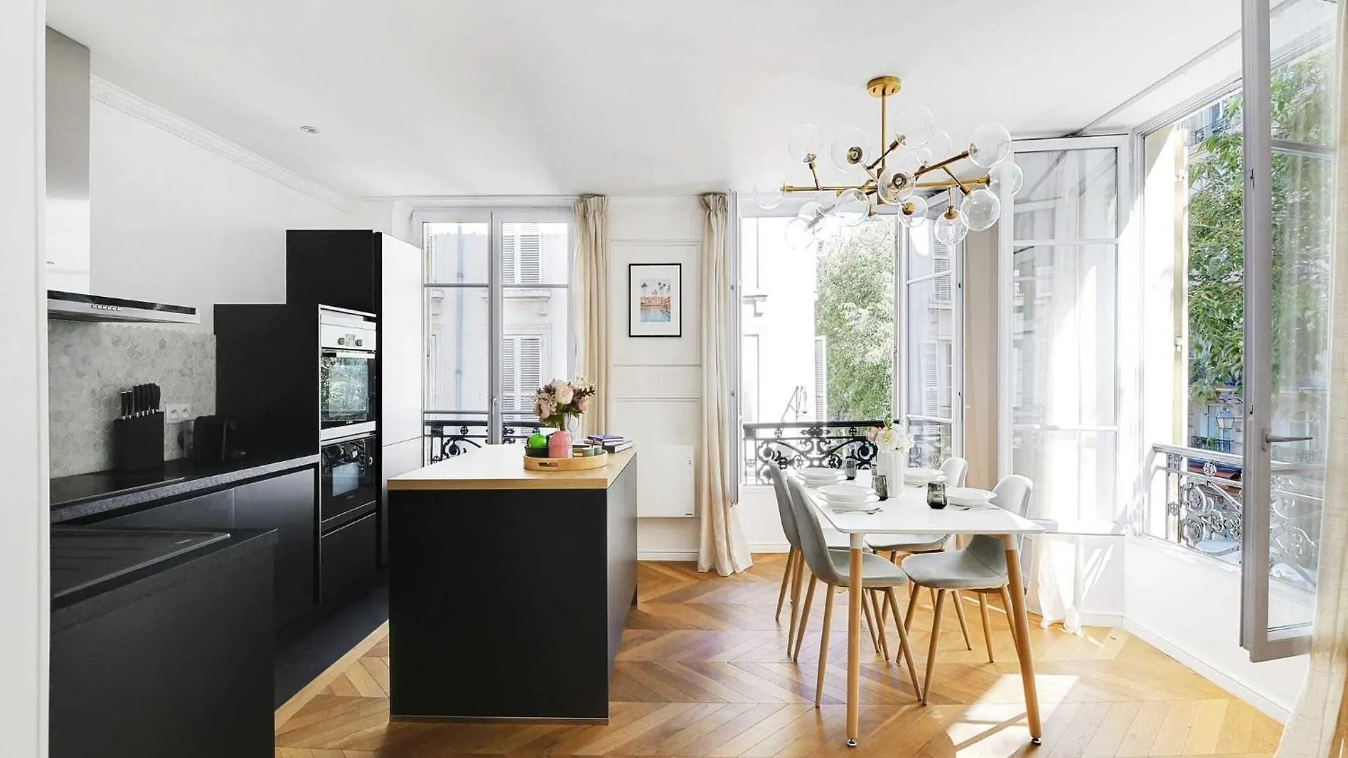 Apartment Charming Apt- 2Bd 4P - Saintonge Le Marais Paris France